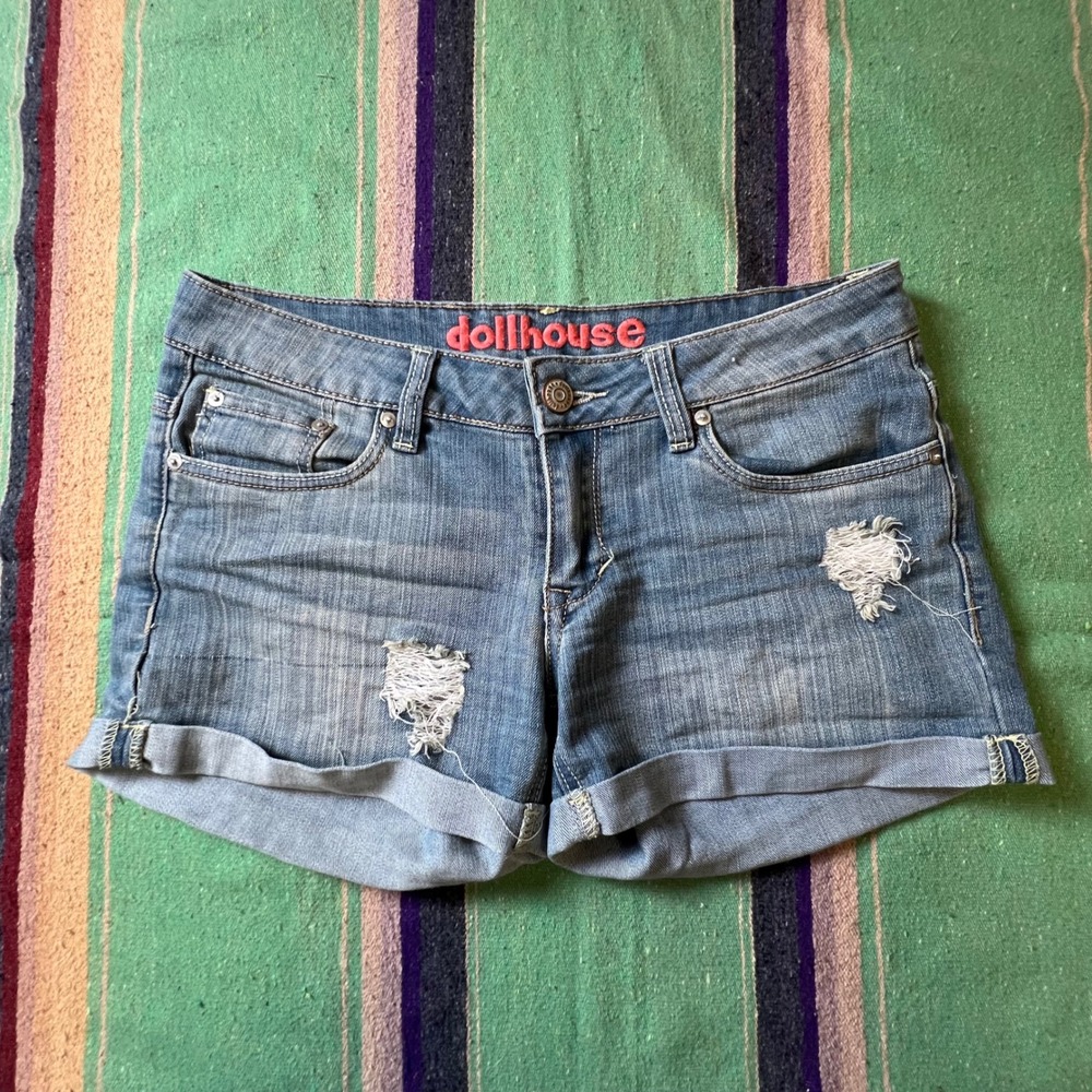 Dollhouse Denim Shorts Womens 5 Blue Distressed Cuffed Low Rise Y2K KA-8570TJ